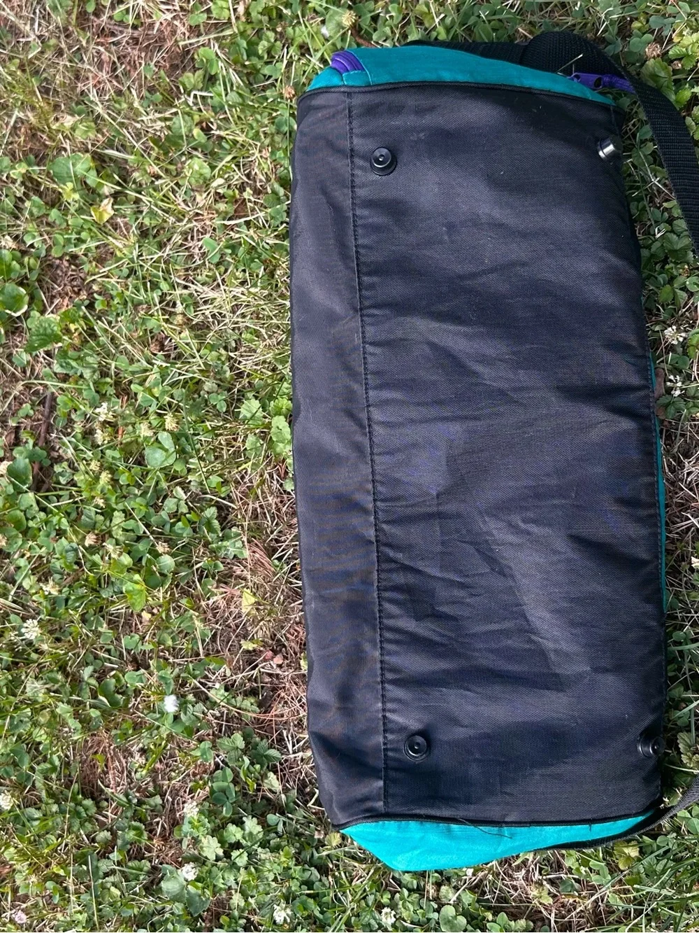 90s Y2K Vintage Sasson Nylon Duffle Gym Bag Zip, 3 Pockets, Adjustable Strap